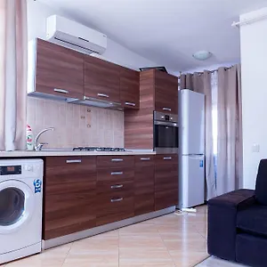 Garsoniere Dinu Румыния